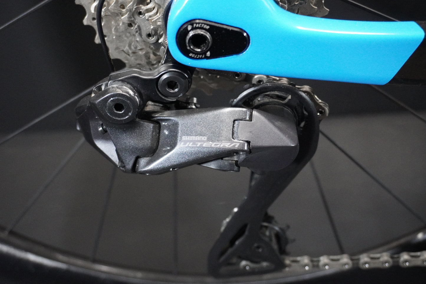 Factor ONE Di2 Carbon Disc Road Bike 2020 - 58cm