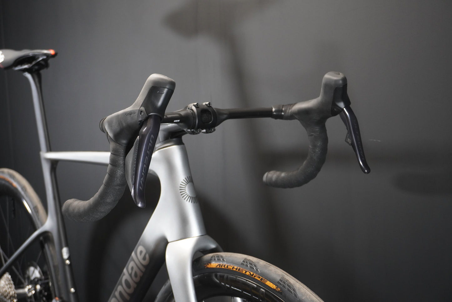 Cannondale Supersix EVO Hi-Mod Carbon Disc Road Bike 2024 - 54cm