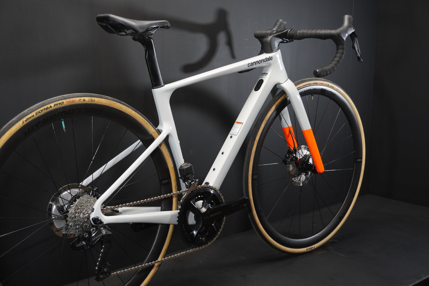 Cannondale SuperSix Evo 3 Di2 Carbon Disc Road Bike 2024 - 48cm (Upgraded)