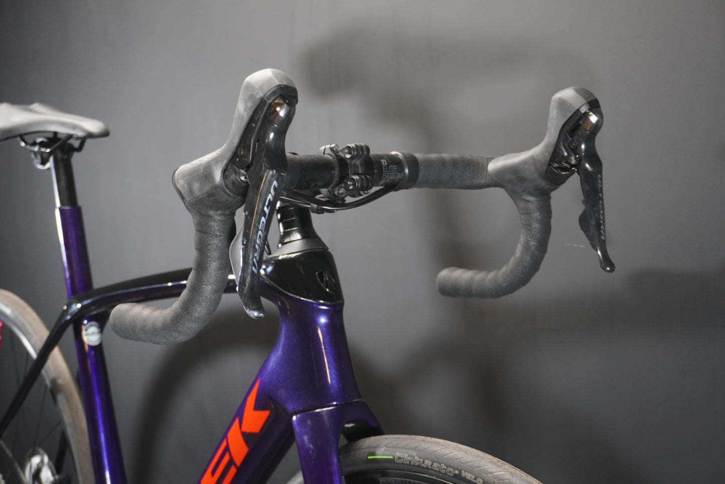 Trek Domane SL6 Gen 3 Carbon Disc Road Bike 2021 - 54cm