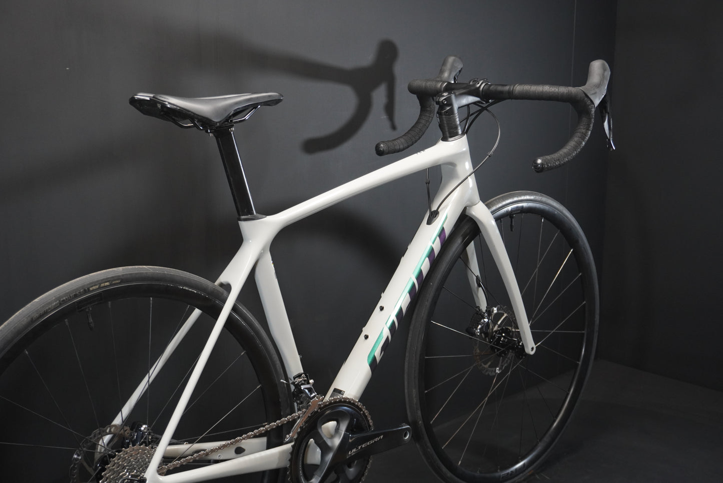 Giant TCR Advanced 1 Carbon Disc Road Bike 2021 - Medium