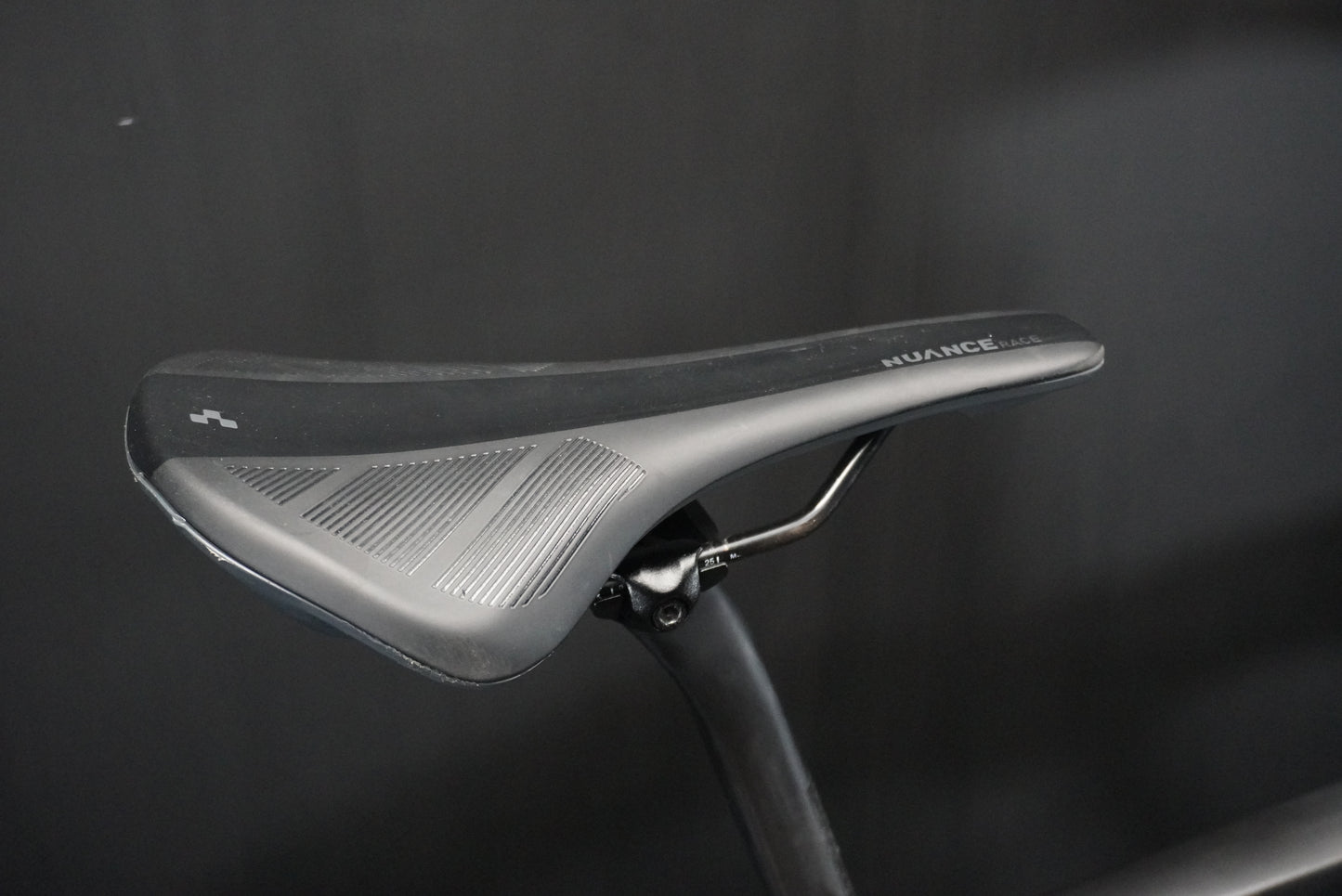 Ventum NS1 Ultegra Di2 Carbon Disc Road Bike 2025 - Medium