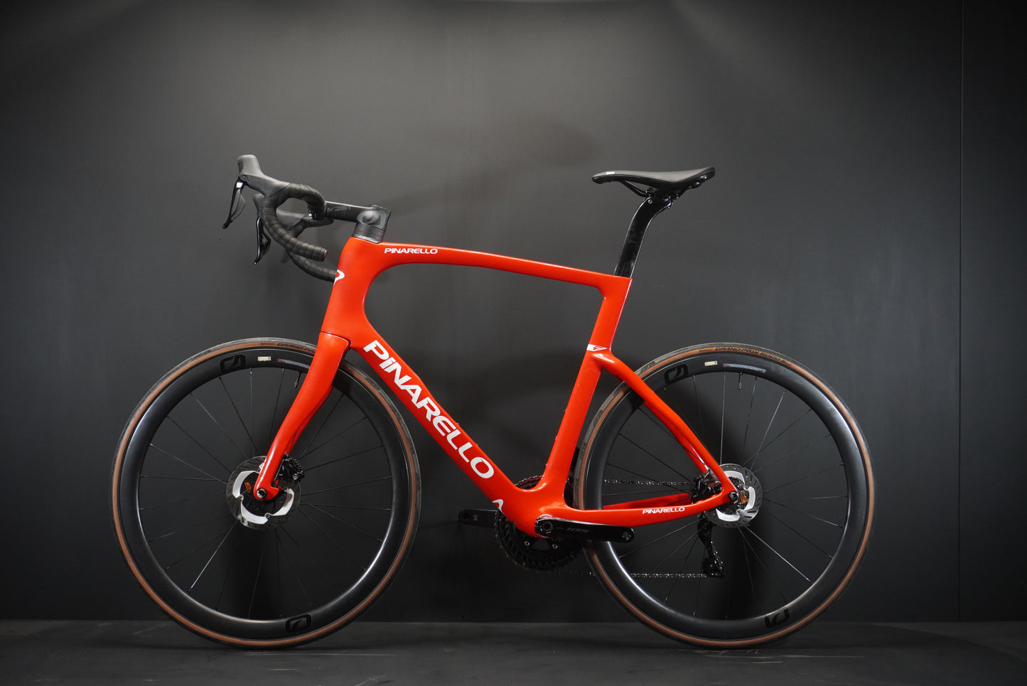 Pinarello F5 105 Di2 Carbon Disc Road Bike 2024 - 59.5cm