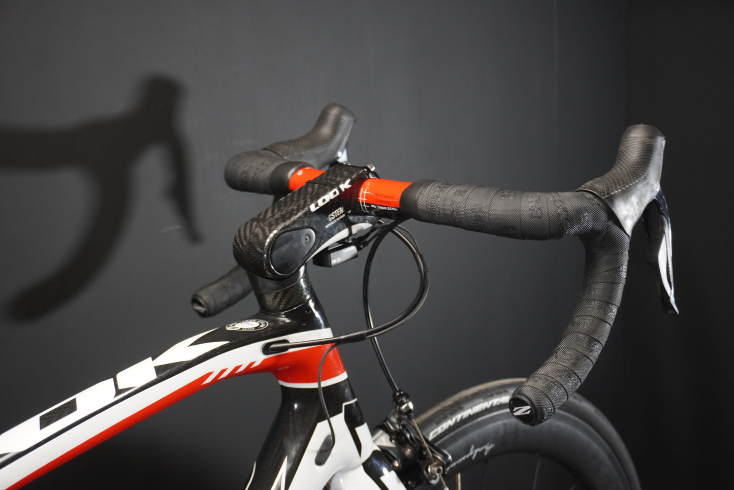 Look 695 Dura-Ace Di2 Rim Brake Carbon Road Bike - Medium