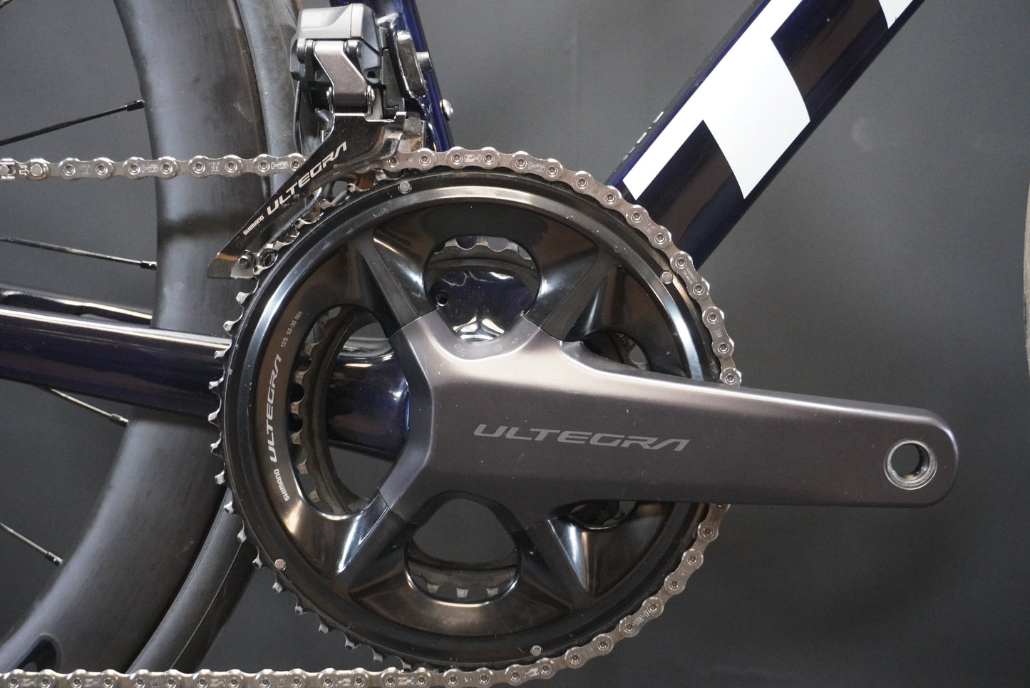 Trek Emonda SLR 7 Di2 Carbon Disc Road Bike 2022 - 52cm