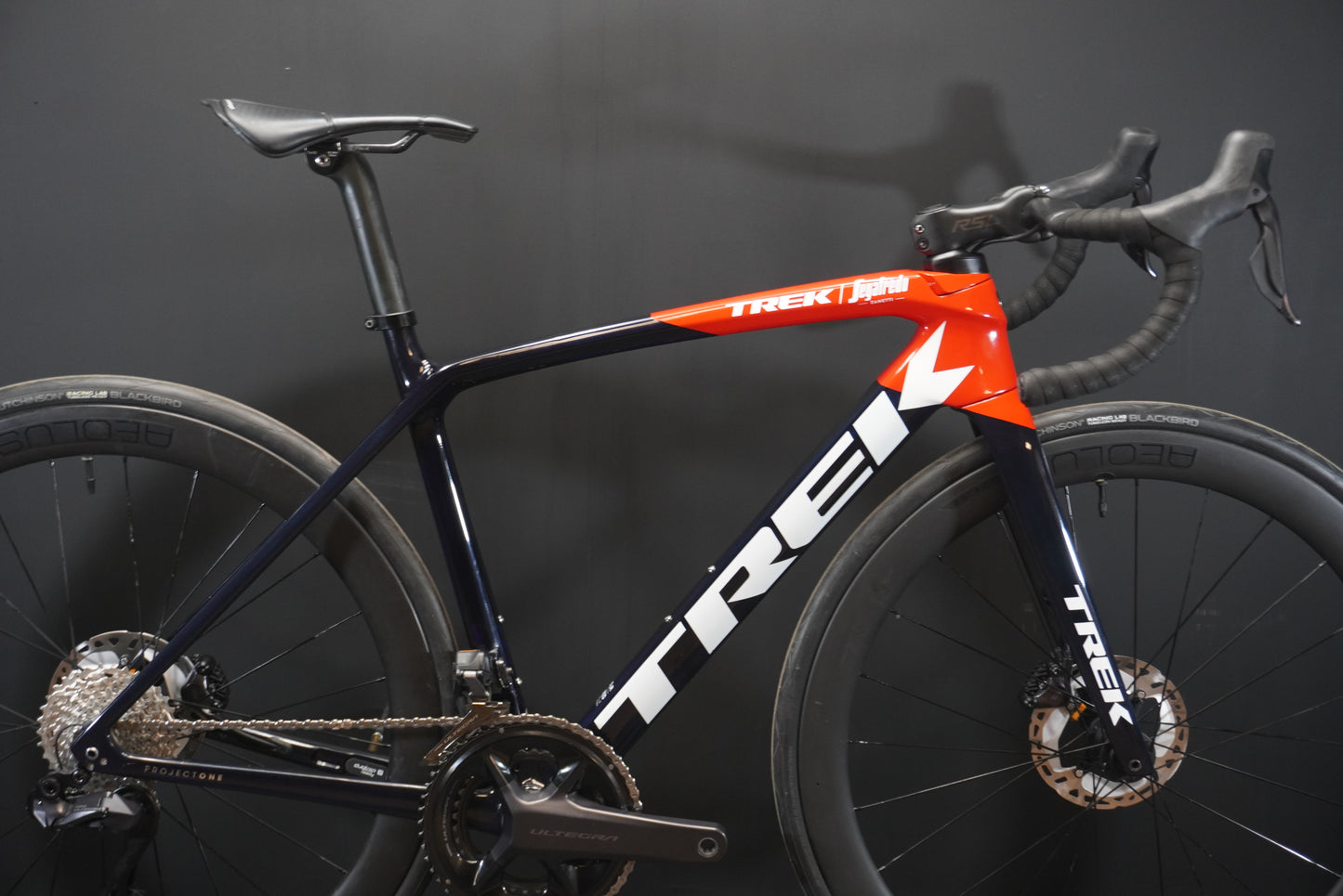 Trek Emonda SLR 7 Di2 Carbon Disc Road Bike 2022 - 52cm