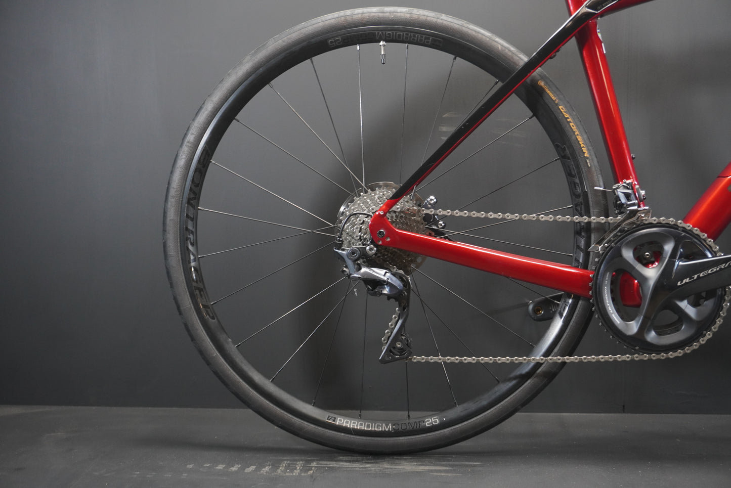 Trek Domane SL6 Gen 3 Carbon Disc Road Bike 2023 - 52cm