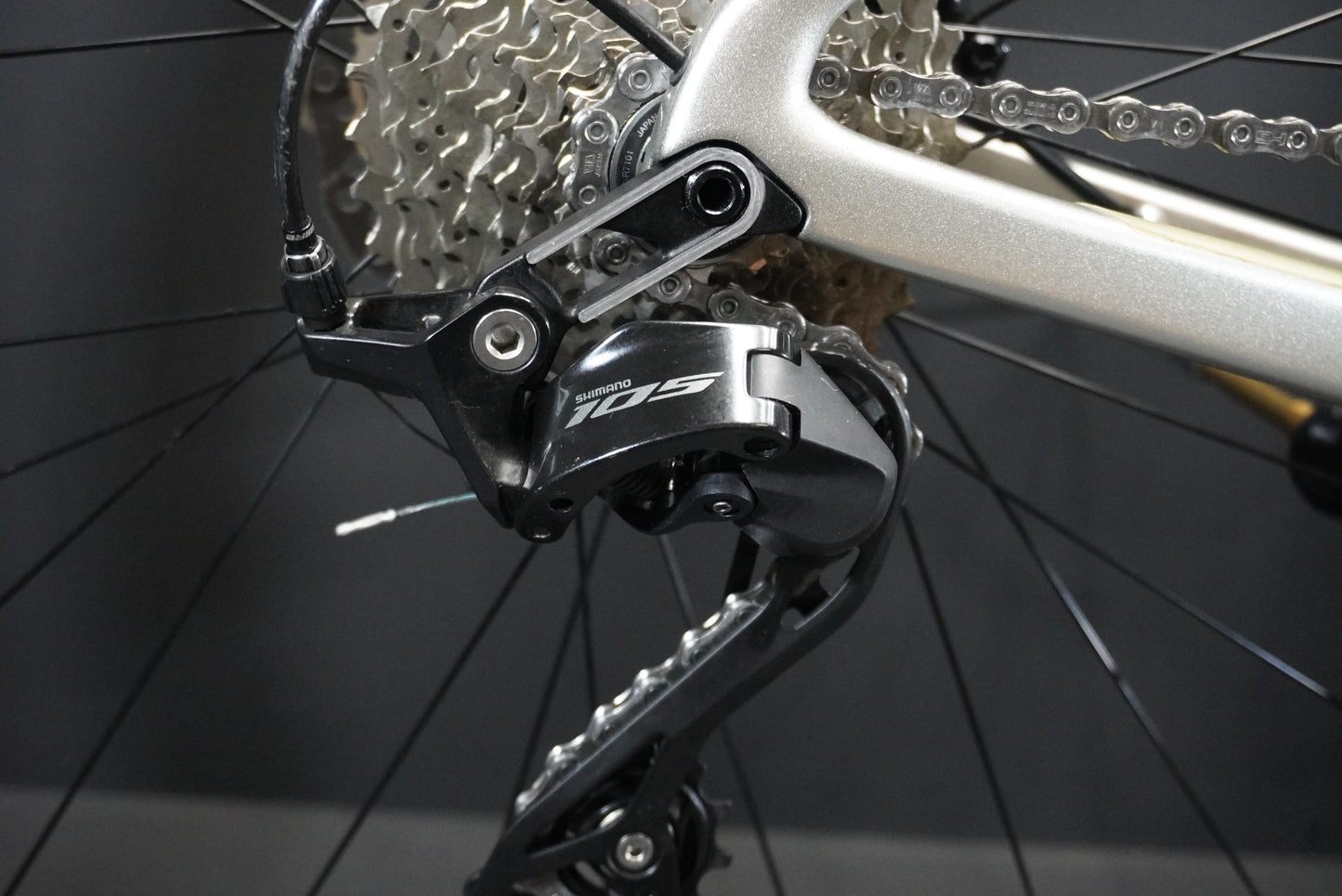 Merida Scultura 4000 105 Carbon Disc Road Bike 2024 - Small