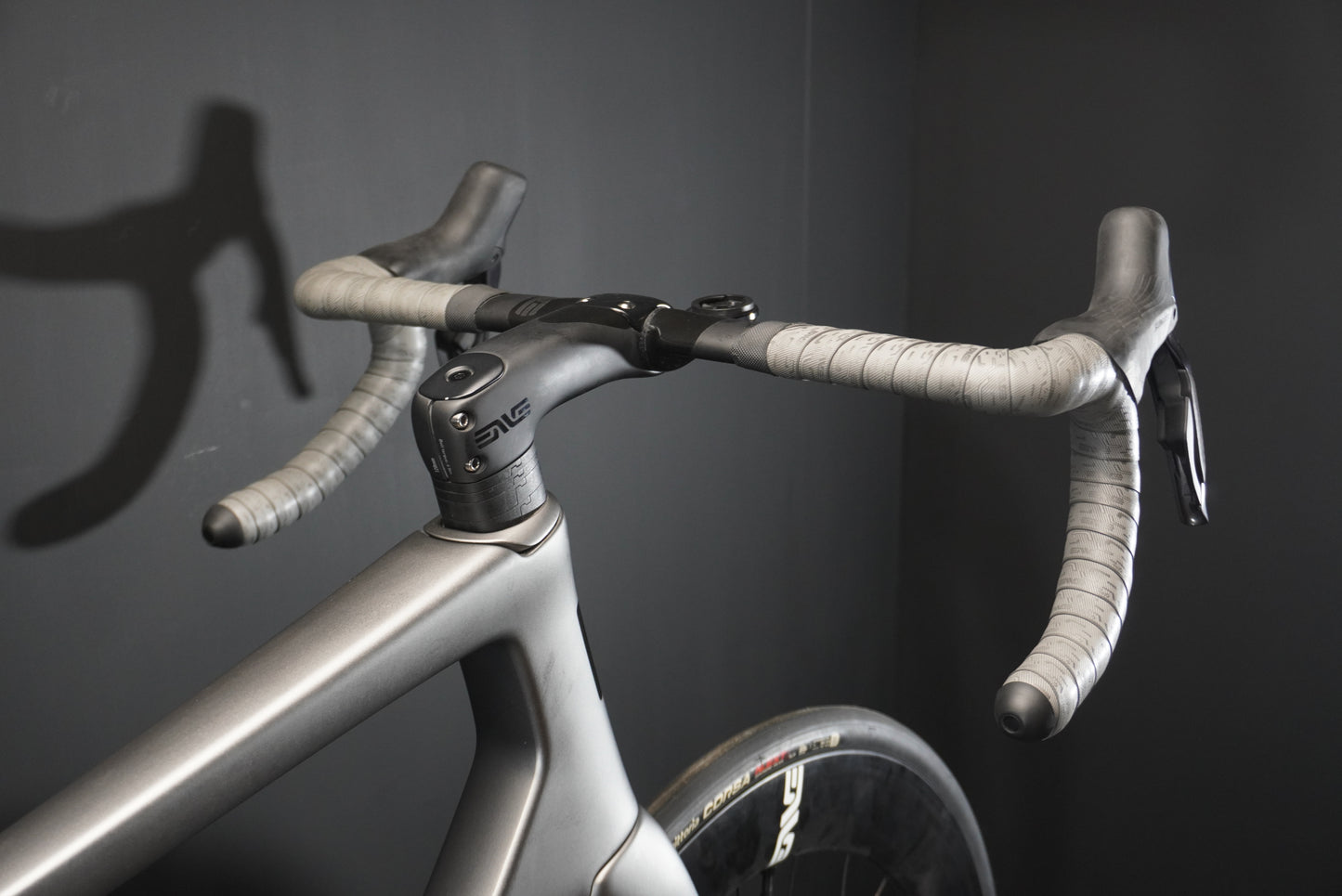 AS NEW ENVE Melee Damascus Di2 Carbon Disc Road Bike 2024 - 58cm