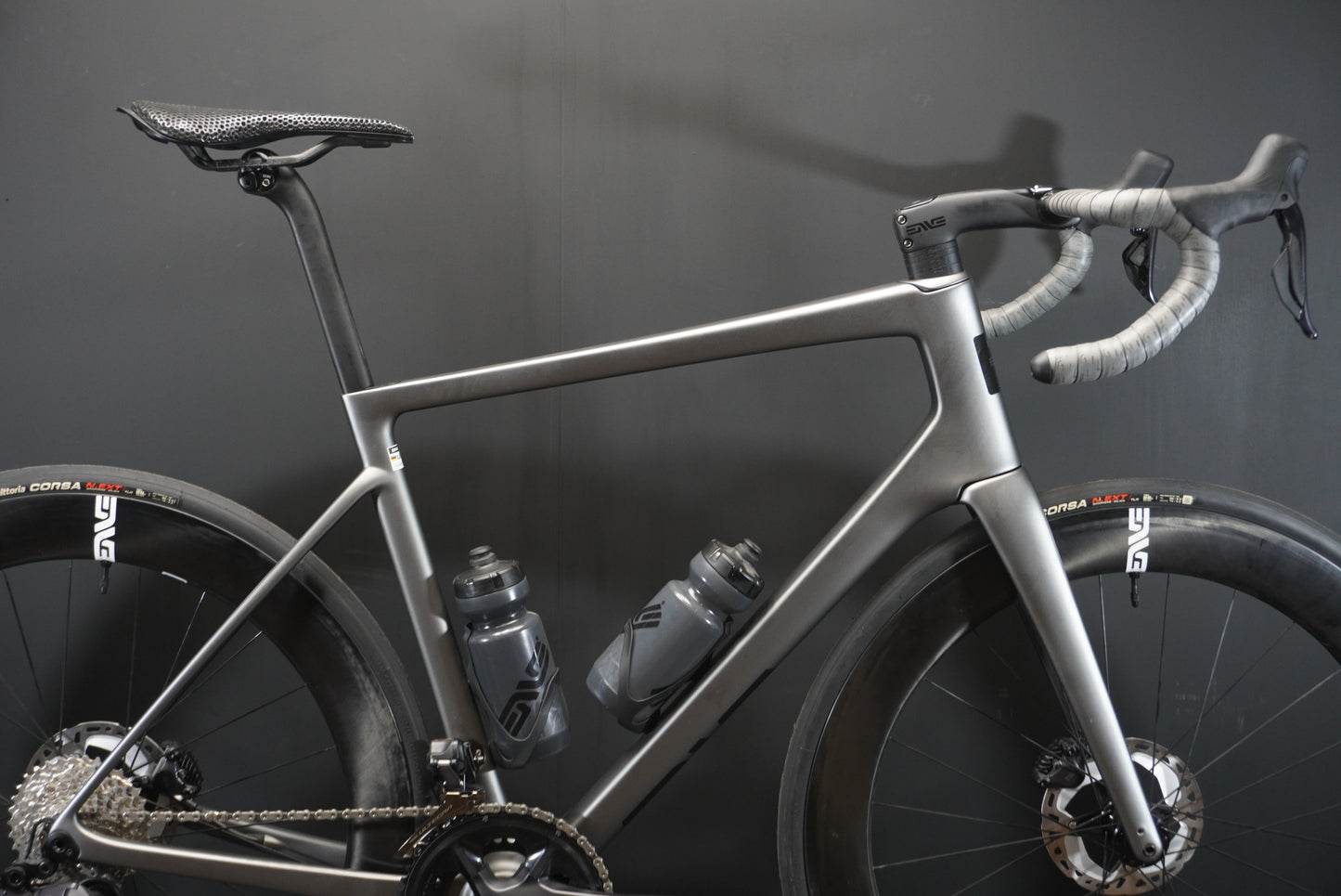 AS NEW ENVE Melee Damascus Di2 Carbon Disc Road Bike 2024 - 58cm