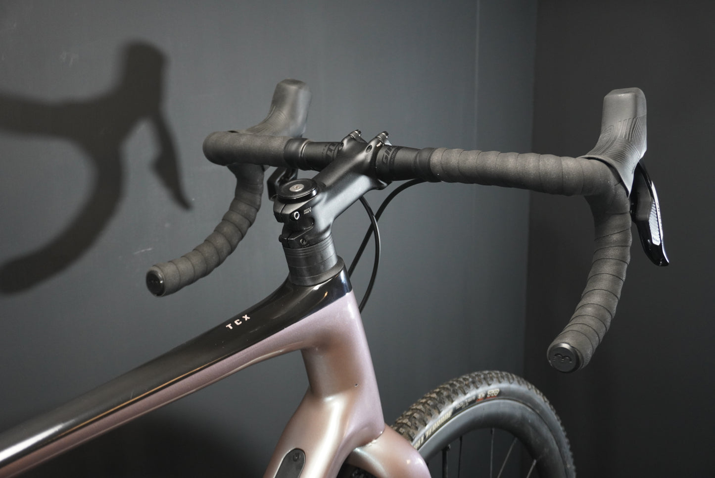 Giant TCX Advanced Pro 1 Carbon Disc CX/Gravel Bike 2024 - Large