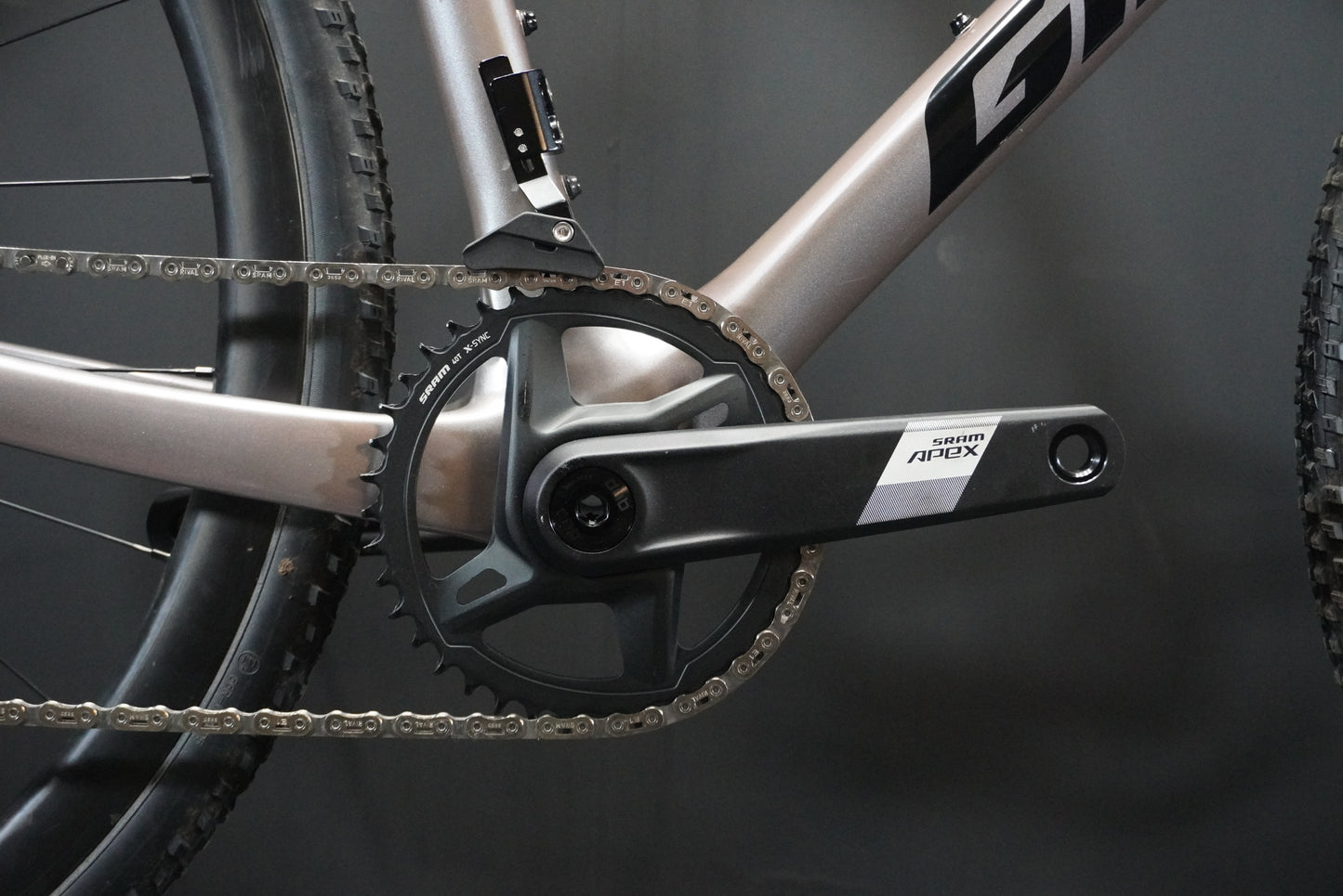 Giant TCX Advanced Pro 1 Carbon Disc CX/Gravel Bike 2024 - Large