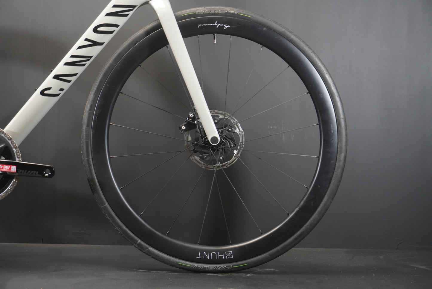 Canyon Endurace CF SL7 AXS Carbon Disc Road Bike 2022 - Medium - Upgraded Wheels