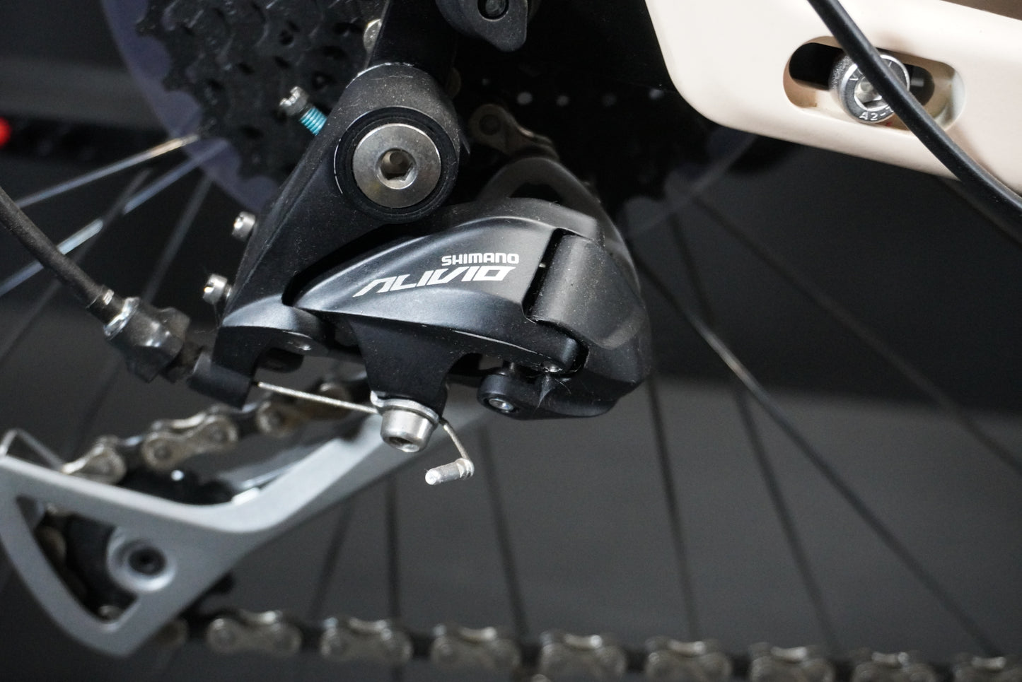 Raleigh Centros Low Step Derailleur 625Wh Electric Hybrid Bike - Medium - 1Km