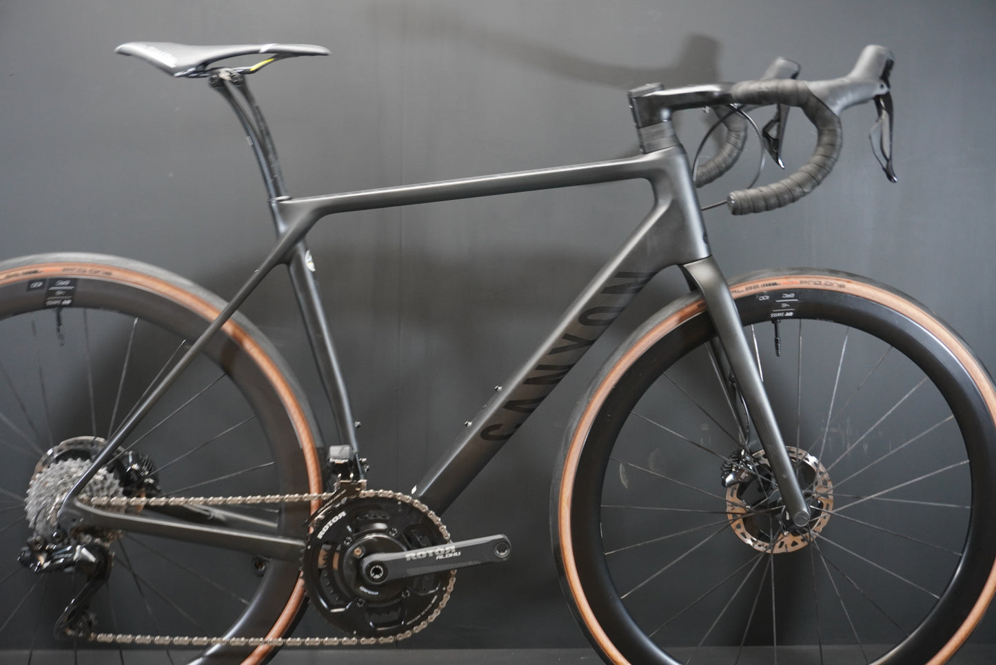 Canyon Endurace CF SLX 9 Dura-Ace Di2 Carbon Disc Road Bike 2023 - Medium - 6.9Kg