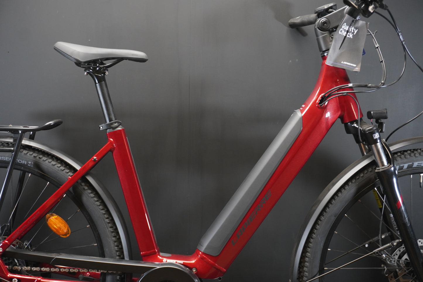 Lapierre E-Explorer 4.4 Low Step 400Wh Electric Hybrid Bike - Medium 50cm - 2 Miles