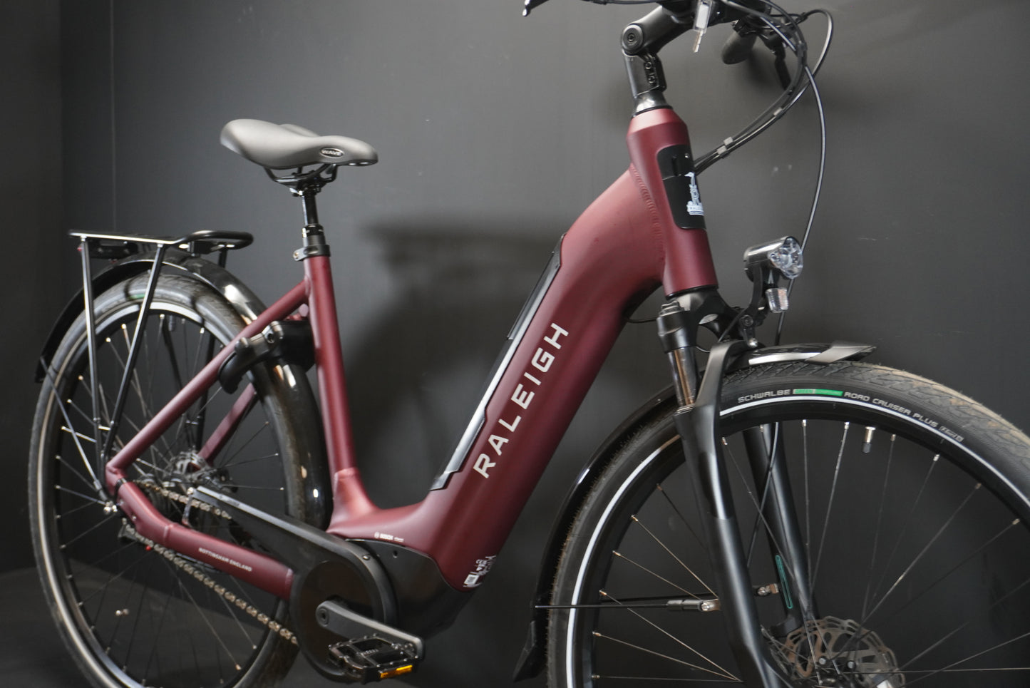 Raleigh Motus Tour Low Step Hub Gear 400Wh Electric Hybrid Bike - Medium - 0.2 Miles