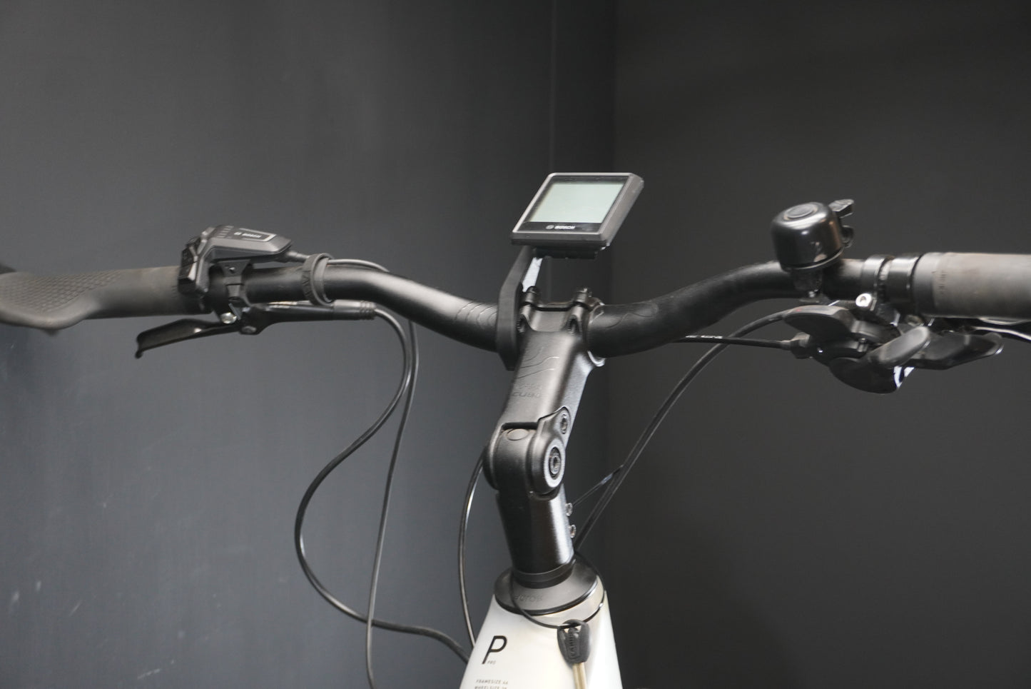 Cube Touring Hybrid Pro 625Wh Electric Hybrid Bike 2023 - Small 46cm - 156 Miles