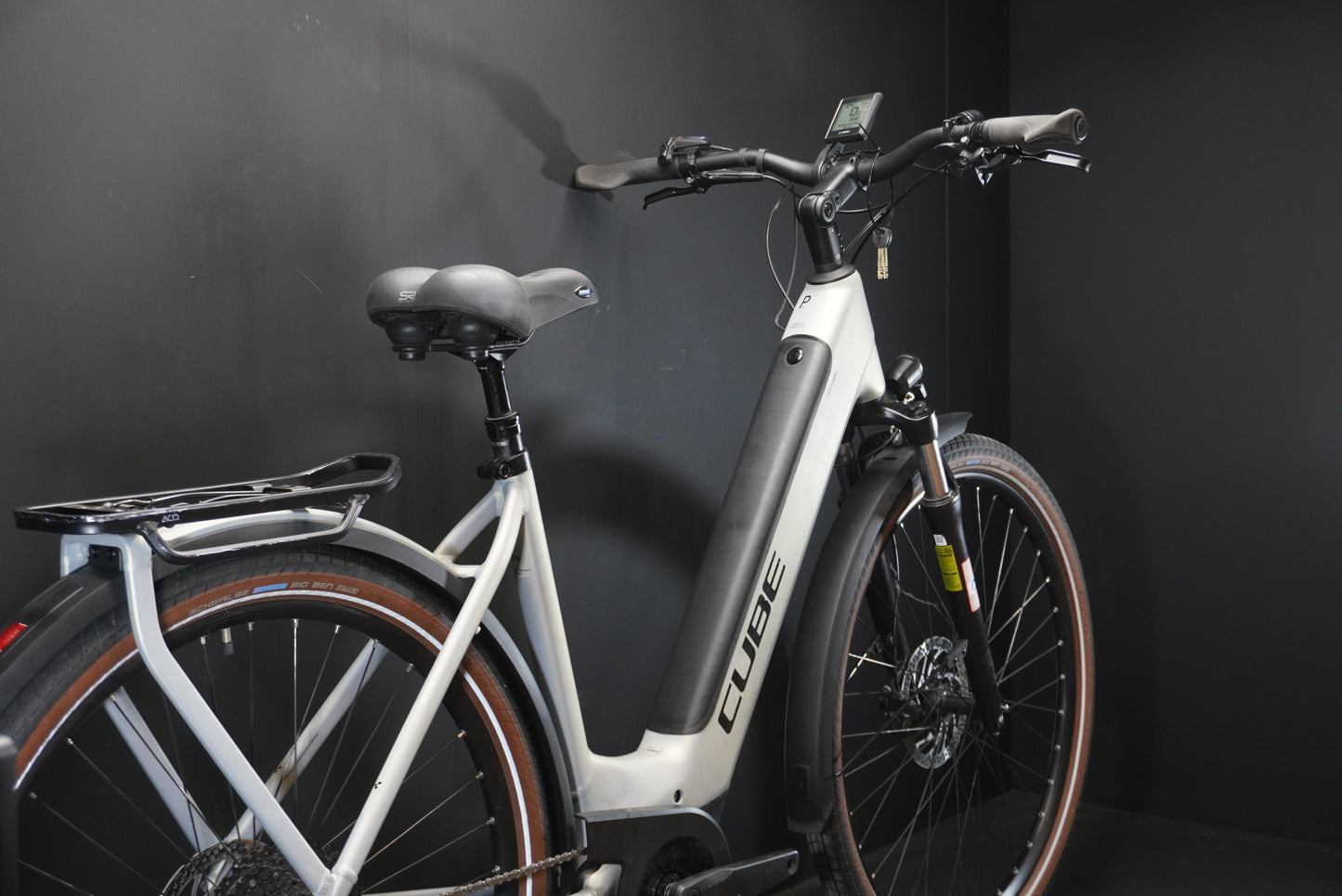 Cube Touring Hybrid Pro 625Wh Electric Hybrid Bike 2023 - Medium 54cm - 166 Miles