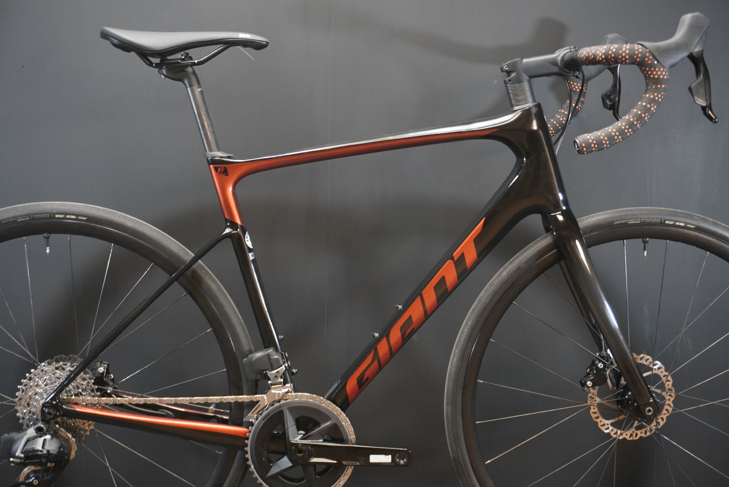 Giant Defy Advanced 0 AXS Carbon Disc Road Bike 2023 - M/L
