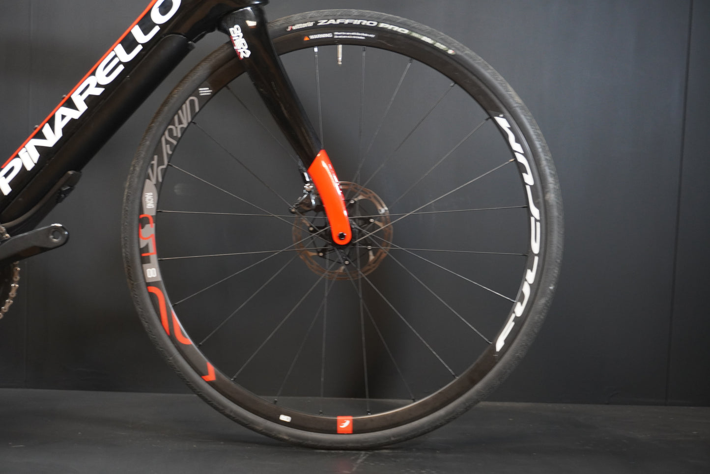 Pinarello Nytro SRAM Force Carbon Disc Electric Road Bike 2020 - 530mm - 45Km