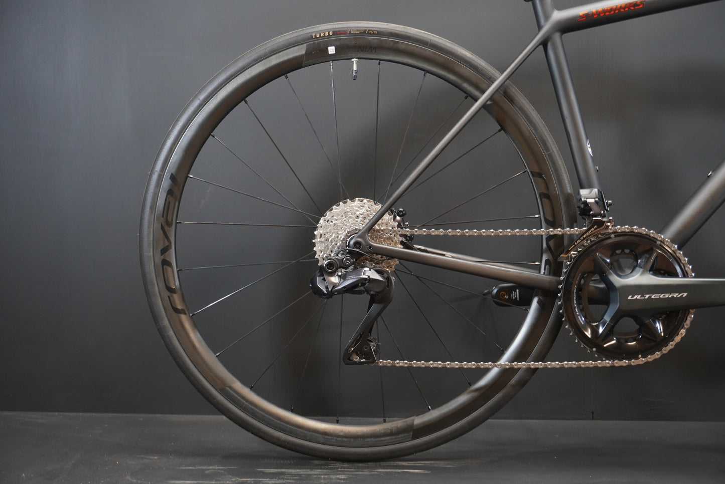 Specialized S-Works Aethos Di2 Carbon Disc Road Bike 2024 - 54cm - 6.6Kg