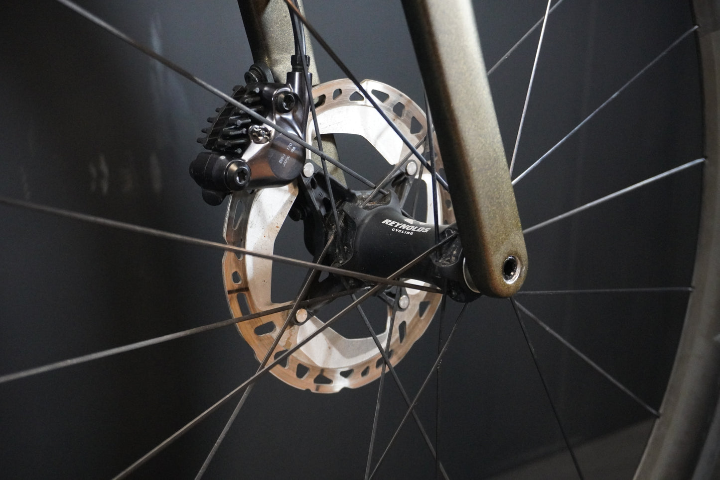 Merida Scultura 9000 Di2 Carbon Disc Road Bike 2023 - Medium