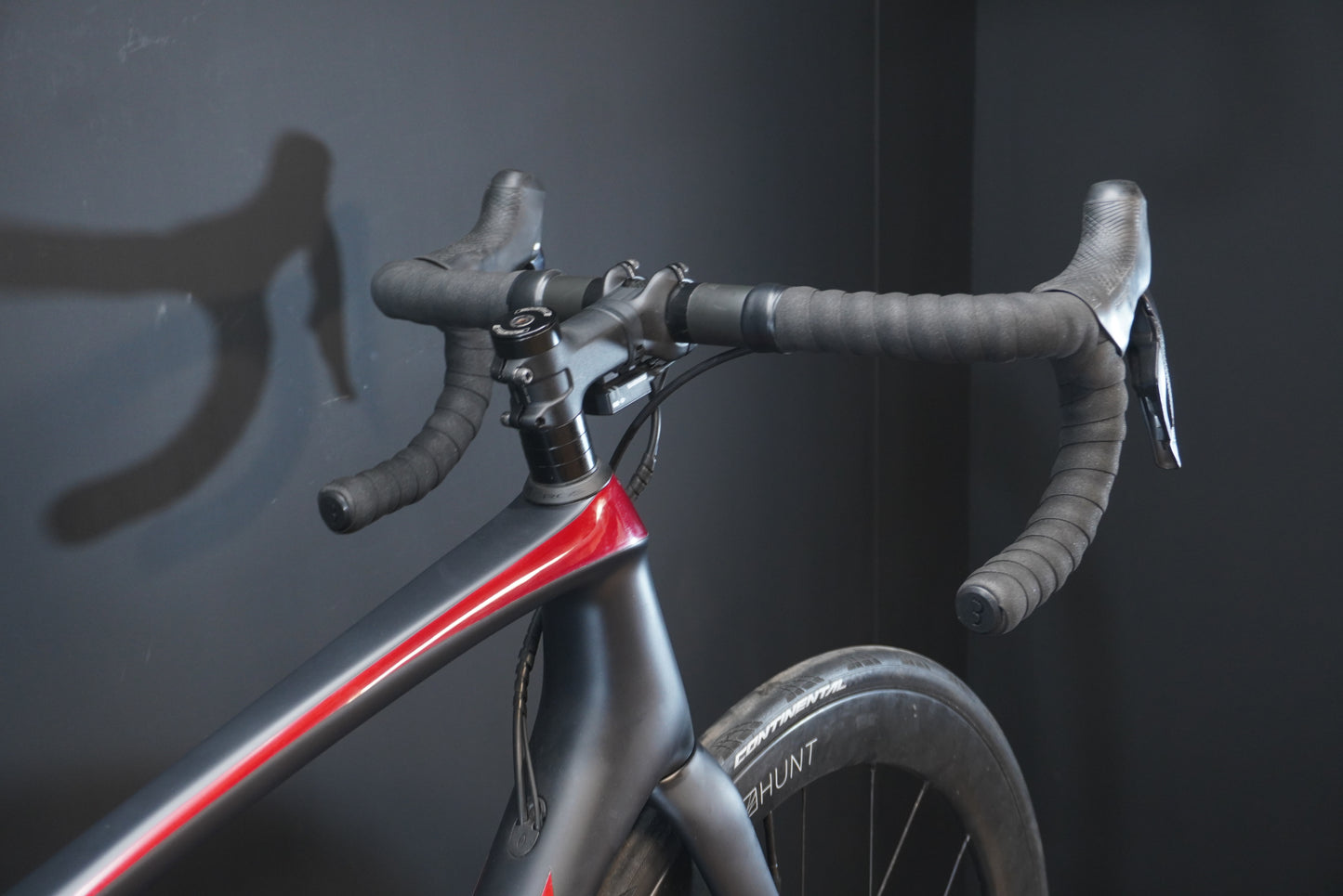 Trek Emonda SLR 7 Di2 Carbon Disc Road Bike 2020 - 56cm - 7.2Kg