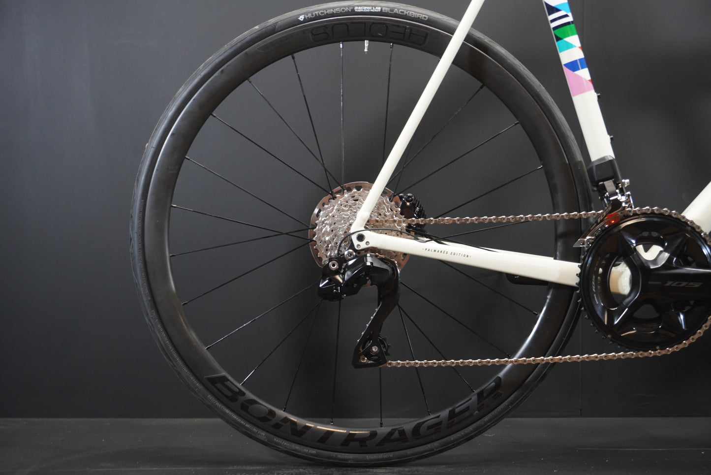 Trek Emonda ALR 105 Di2 Disc Road Bike 2025 - 62cm