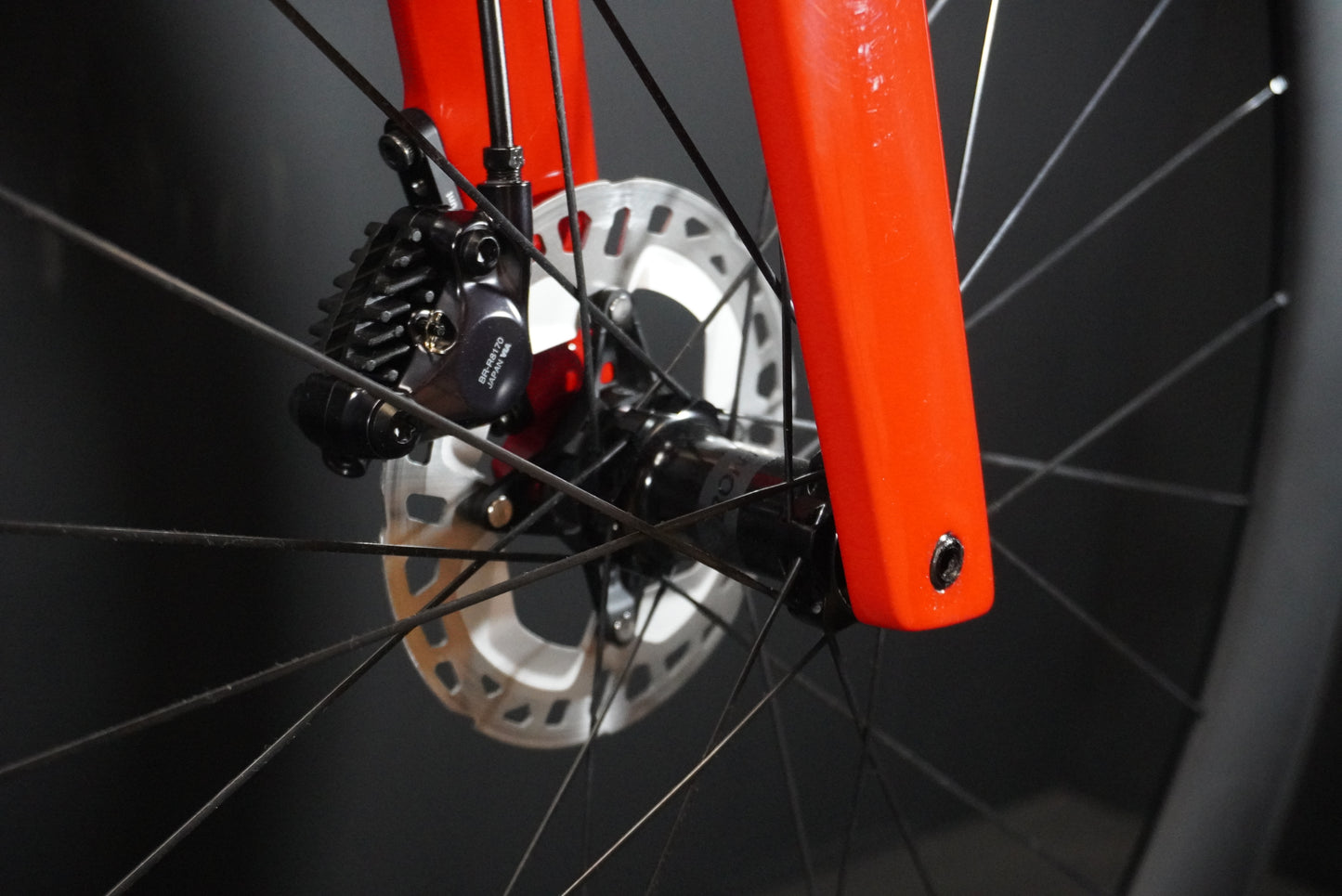 As New Trek Madone SL6 Gen 6 Di2 Carbon Disc Road Bike 2022 - 54cm - Huge Upgrades!