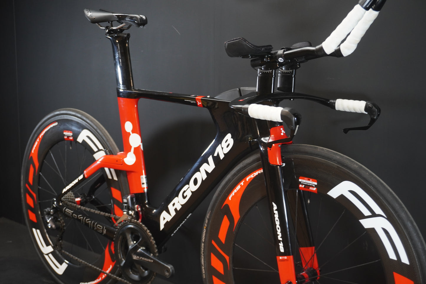 Argon 18 E-119 Tri Carbon Di2 TT/Triathon Bike 2018 - Medium