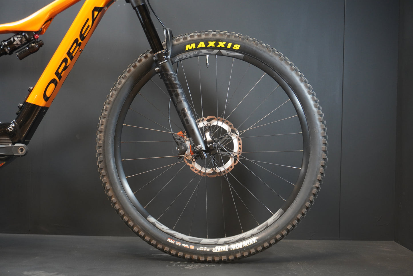 Orbea Rise H15 540Wh FS E-MTB 2022 - Medium - 431 Miles