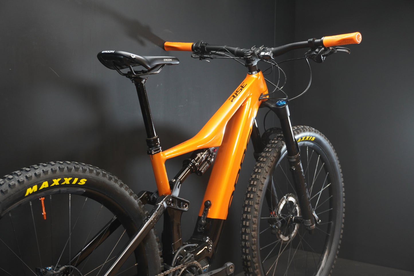 Orbea Rise H15 540Wh FS E-MTB 2022 - Medium - 431 Miles