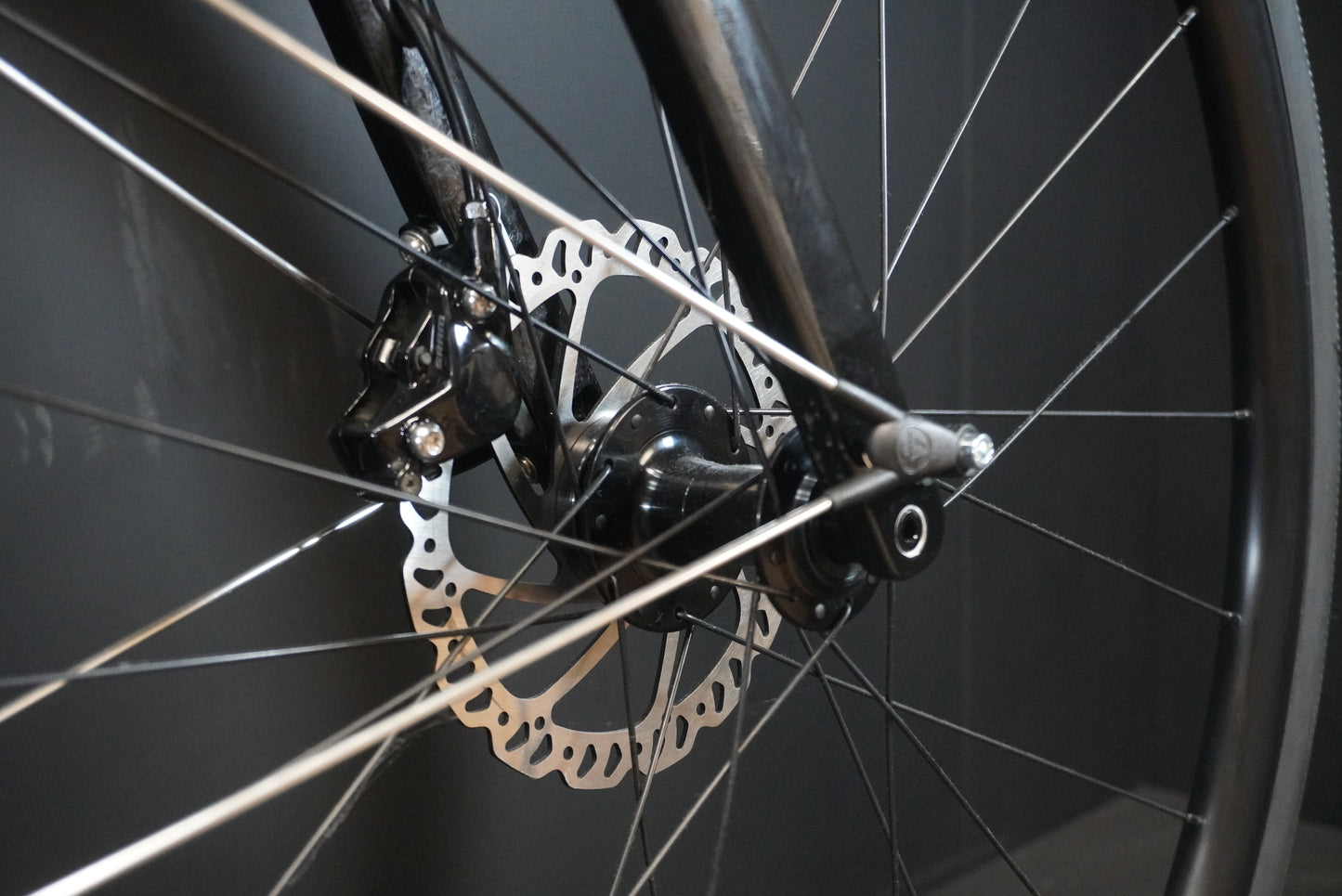 Giant Defy Advanced 0 AXS & P/M Carbon Disc Road Bike 2023 - M/L