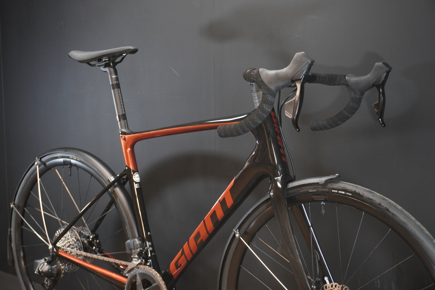 Giant Defy Advanced 0 AXS & P/M Carbon Disc Road Bike 2023 - M/L