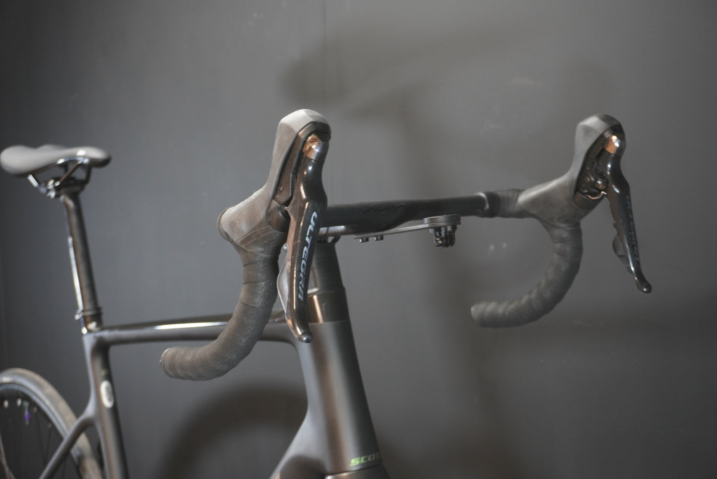 Scott Addict 20 Carbon Disc Road Bike 2022 - 58cm