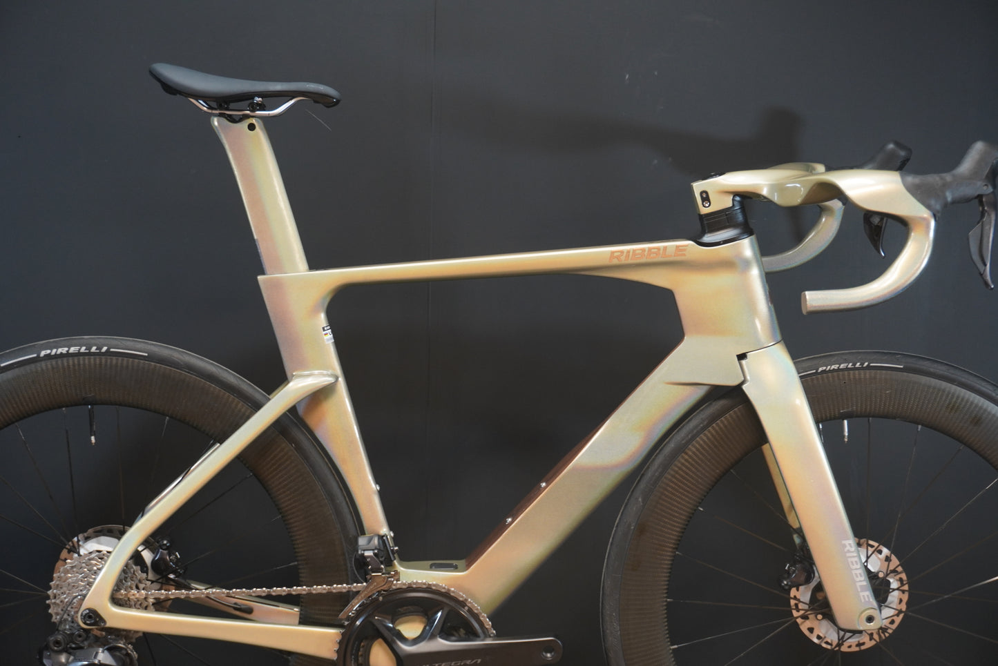 Ribble Ultra SLR Di2 Carbon Disc Road Bike 2023 - Medium