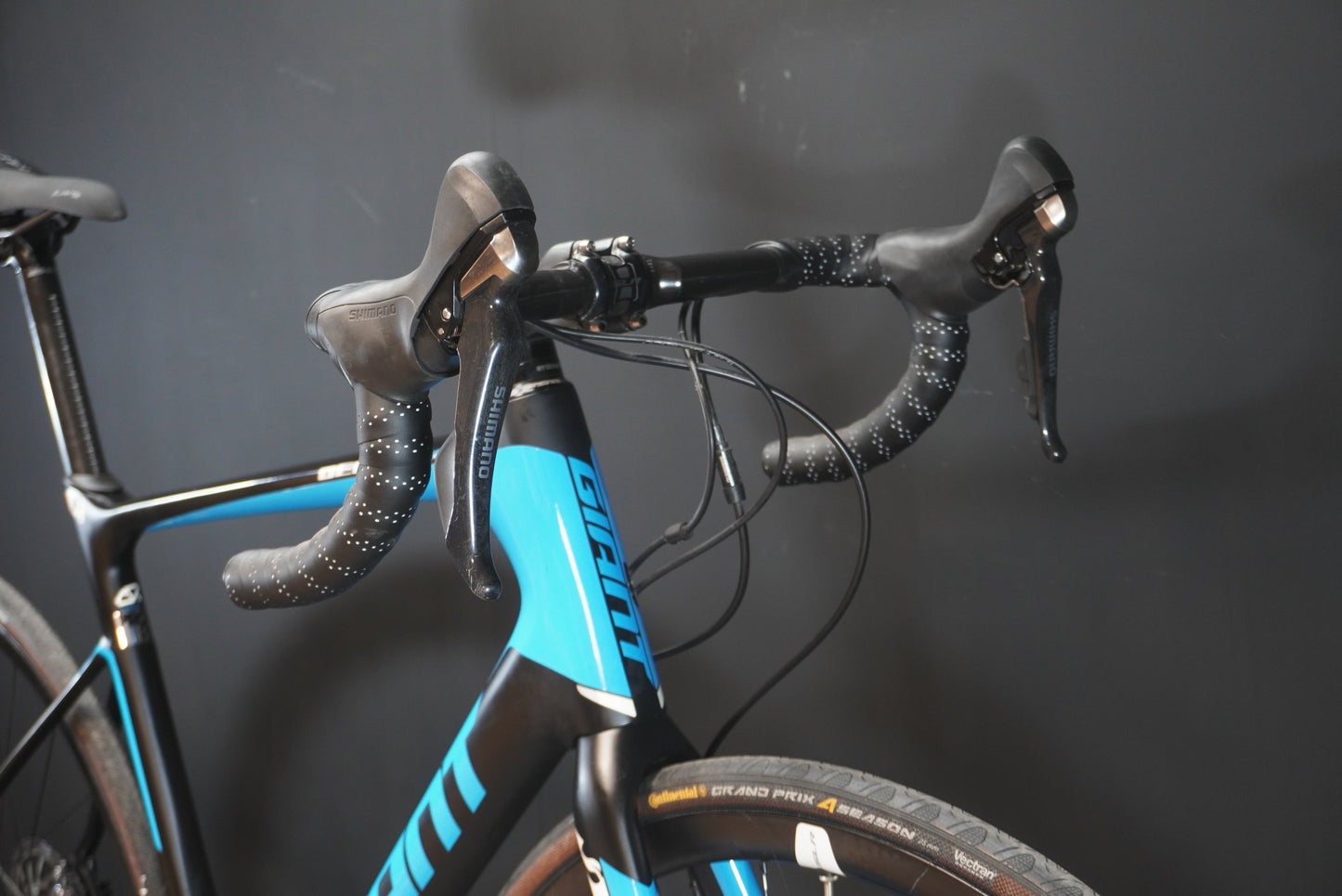 Giant Defy Advanced Pro 0 Dura-Ace Carbon Disc Road Bike 2017 - Large