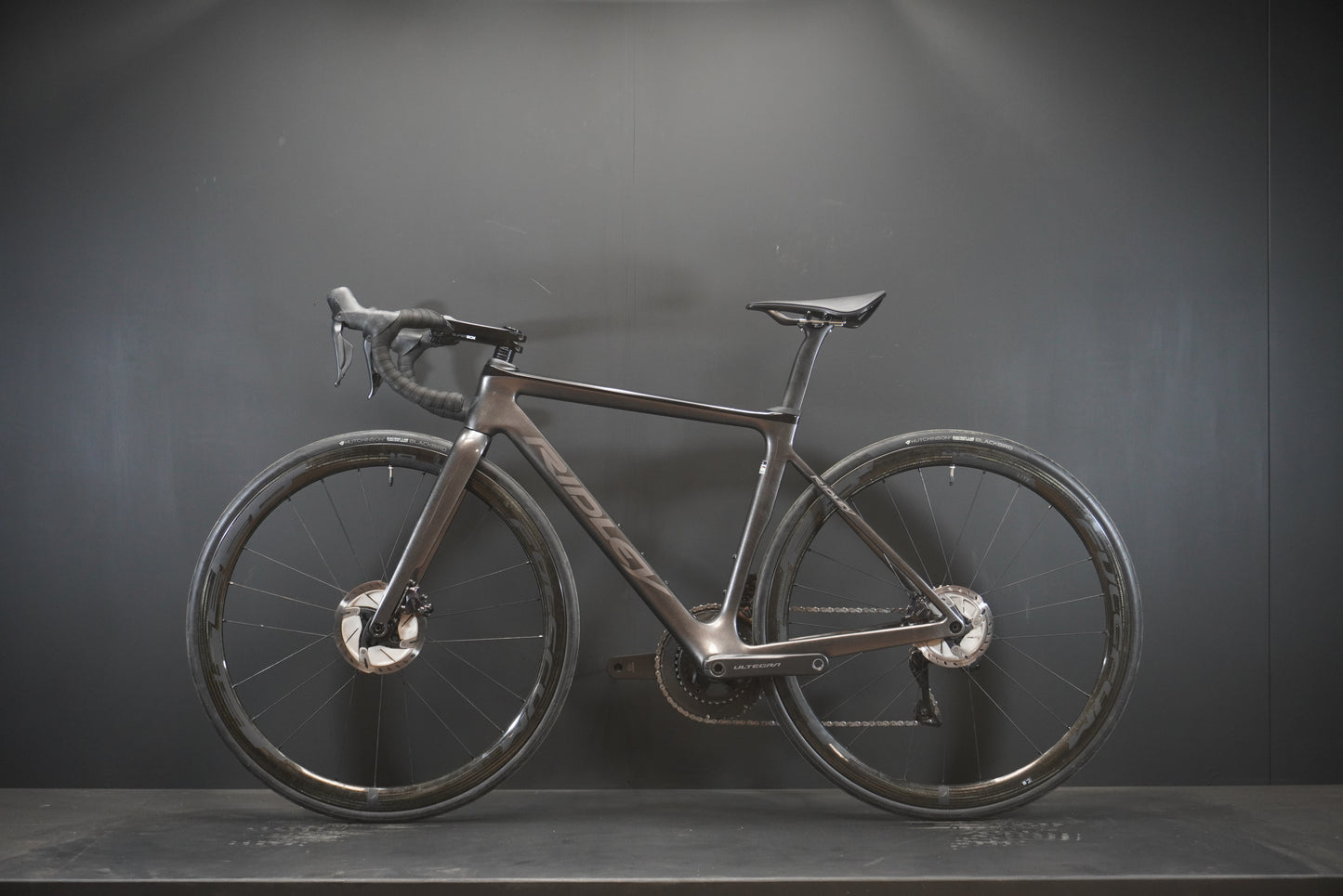 Ridley Falcn RS Di2 Carbon Disc Road Bike 2024 - XS