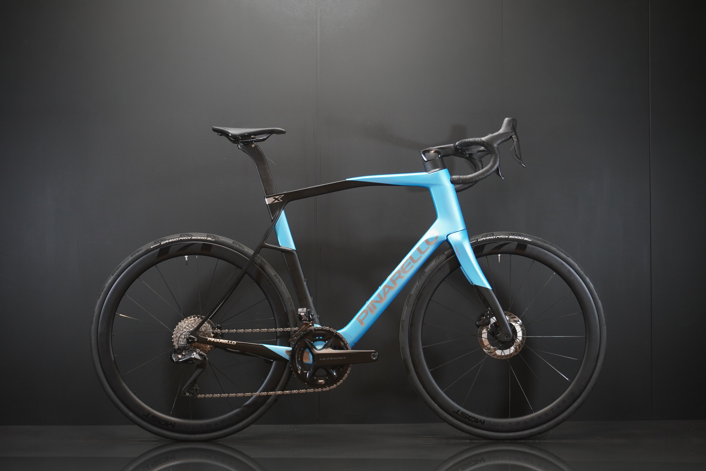 Pinarello X7 Ultegra Di2 Carbon road bike 58cm - 2026
