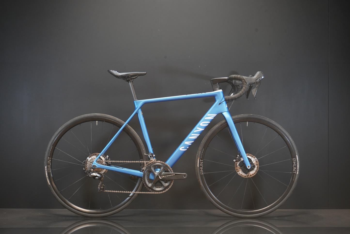 Canyon Ultimate CF SL Ultegra Carbon Road Bike 2019 - Medium