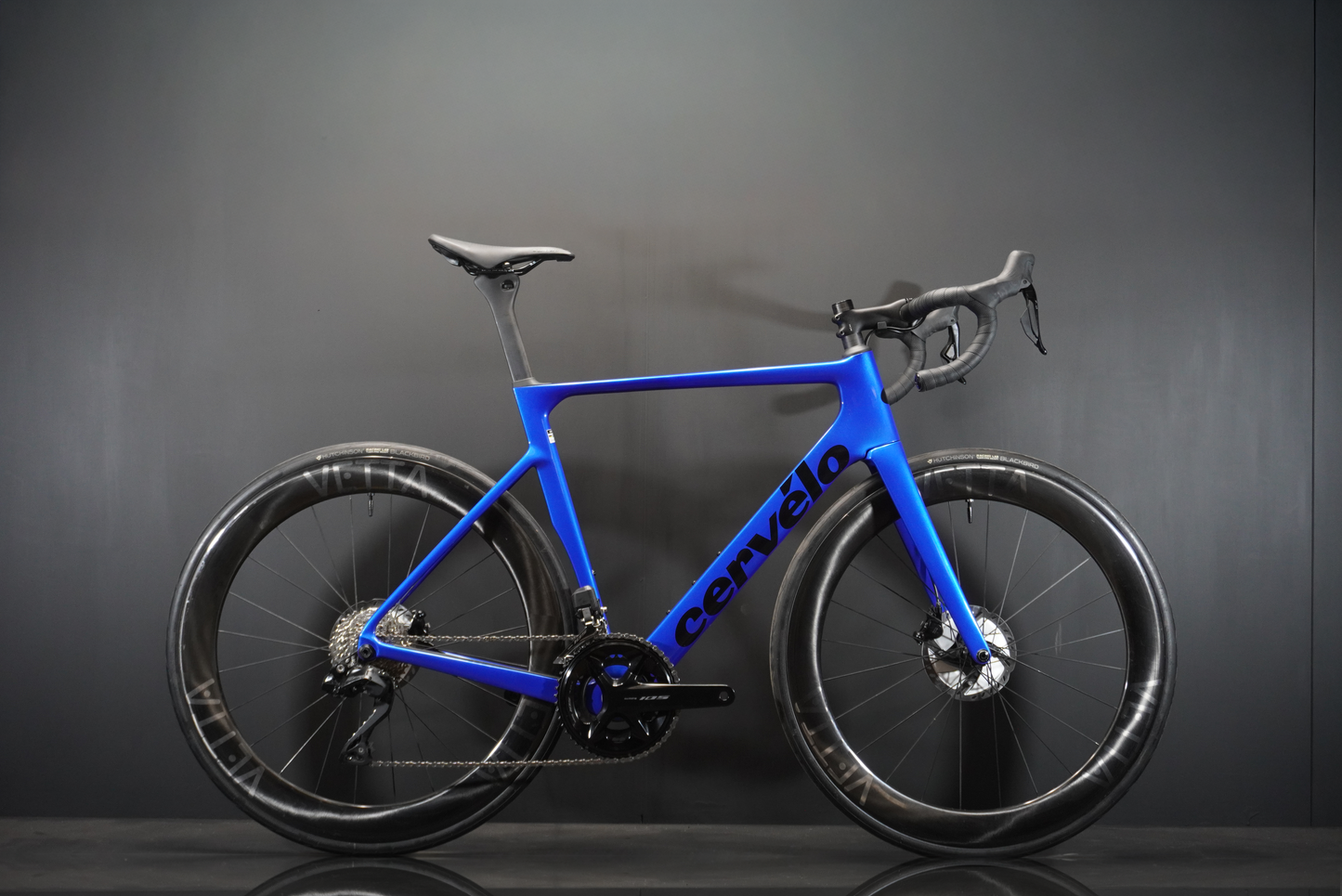 Cervelo Soloist 105 Di2 Carbon Disc Road Bike 2025 - 56cm