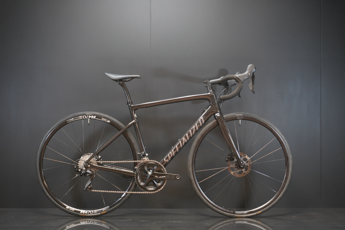 Specialized Tarmac SL6 Sport 105 Carbon Disc Road Bike 2023 - 54cm