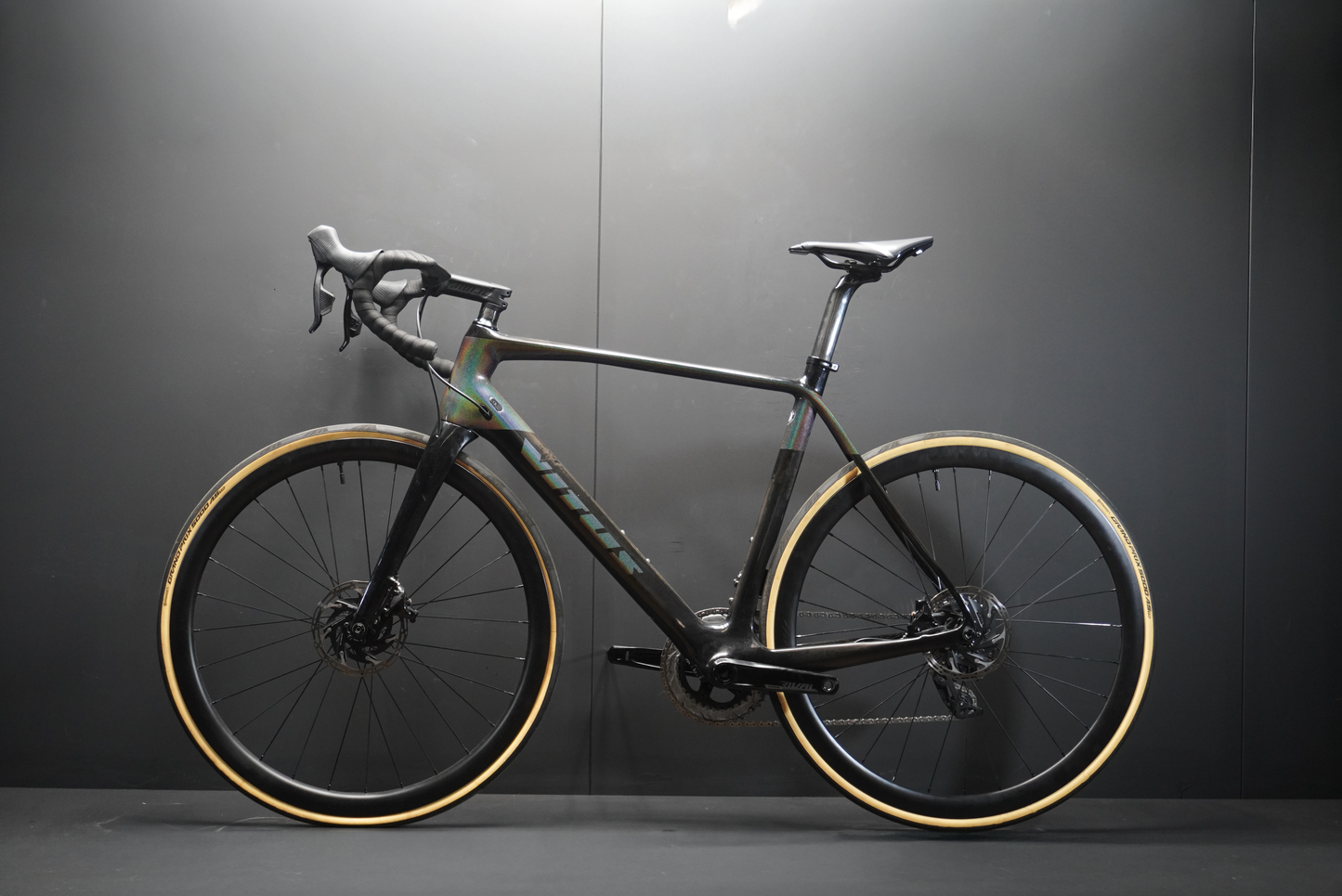 Vitus ZX1 CRX AXS Carbon Disc Road Bike 2020 - Large