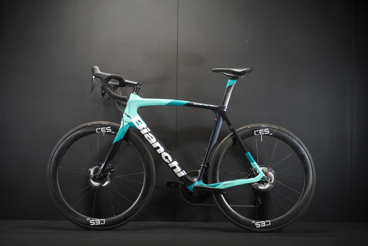 Bianchi Oltre XR3 CV Di2 Carbon Disc Road Bike 2024 - 59cm