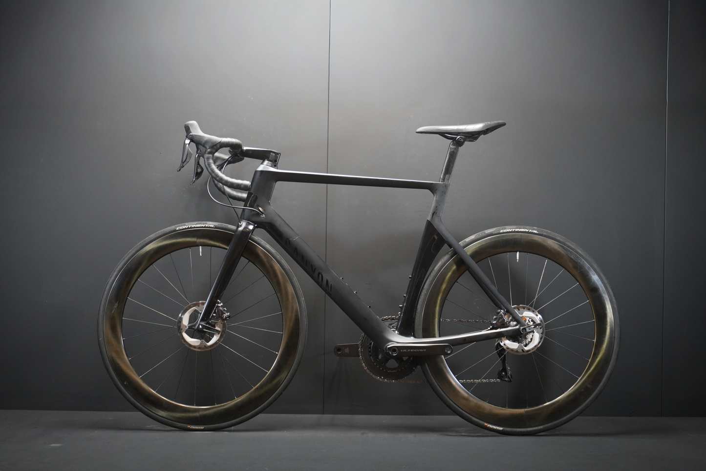 Canyon Aeroad CF SL Di2 Carbon Road Bike 2020 - X-Large