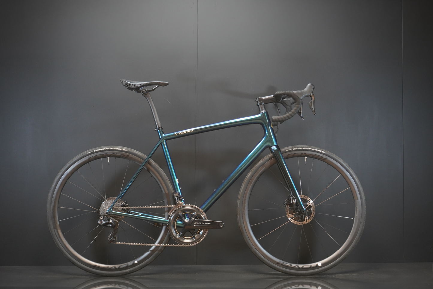 Specialized S-Works Aethos Dura-Ace Di2 & P/M Carbon Disc Road Bike 2021 - 58cm - 6.9Kg
