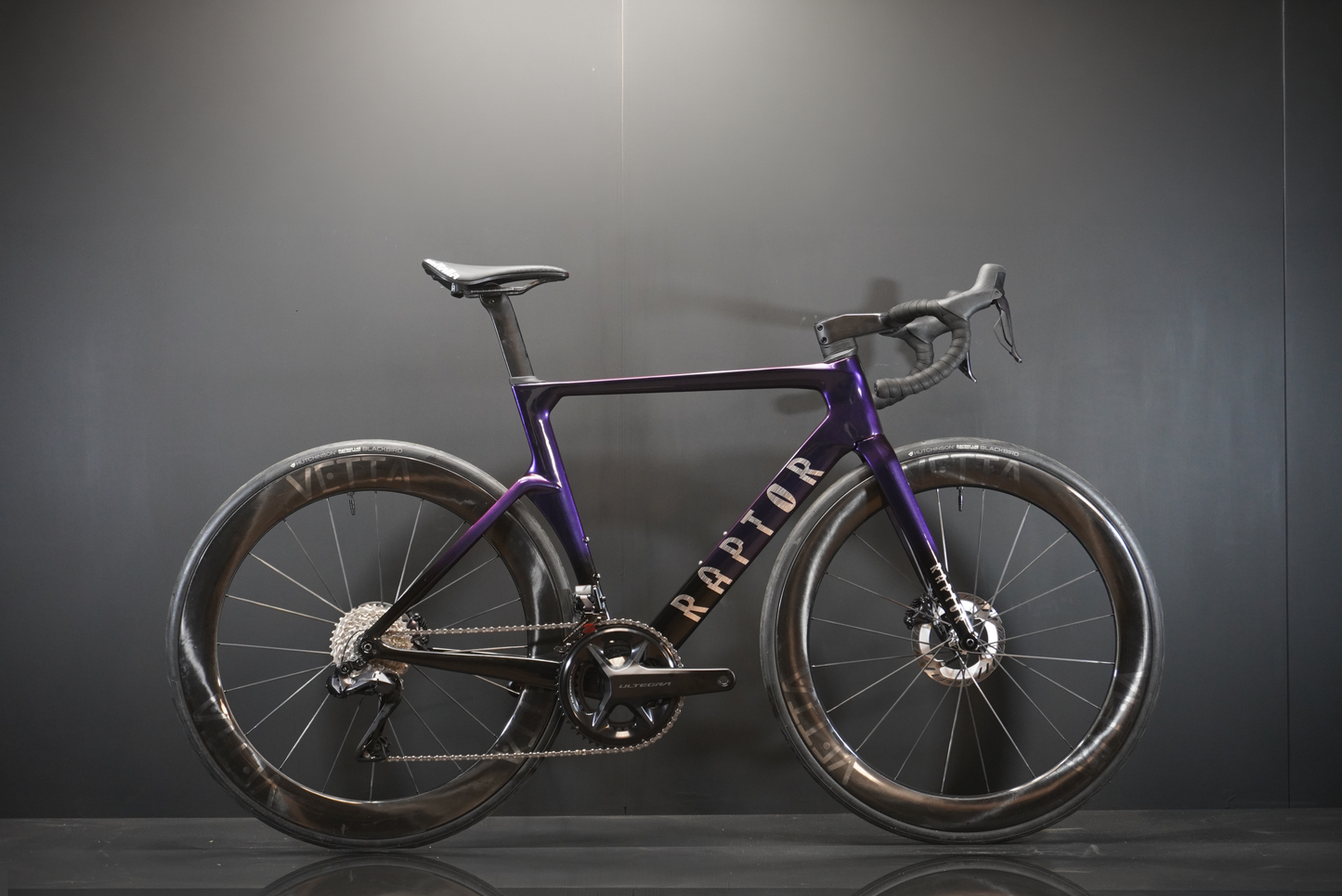 Raptor RL1 Ultegra Di2 Carbon Disc Road Bike 2025 - Medium