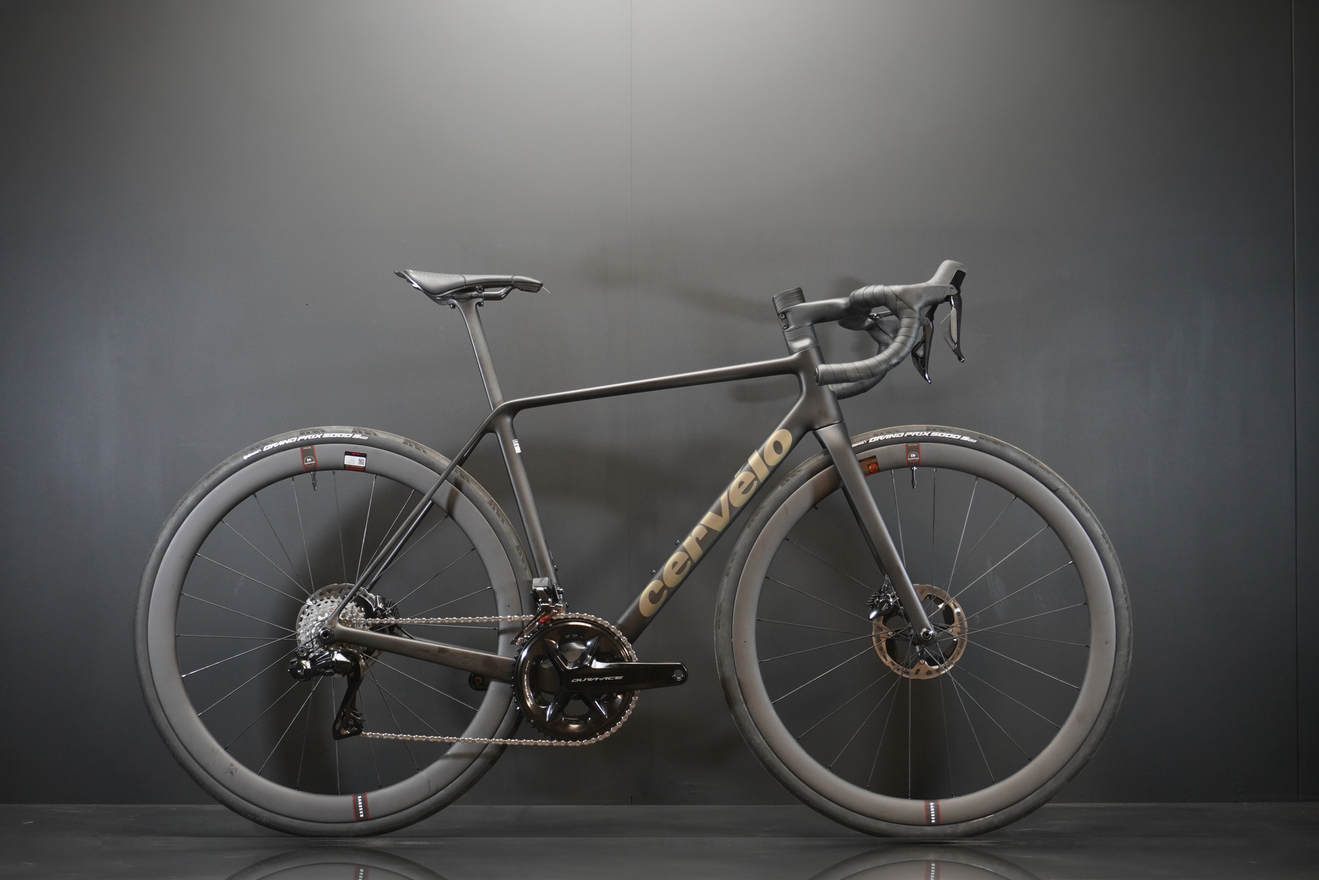 Cervelo R5 Dura-Ace Di2 Carbon Disc Road Bike 2026 - 54cm - 6.8Kg