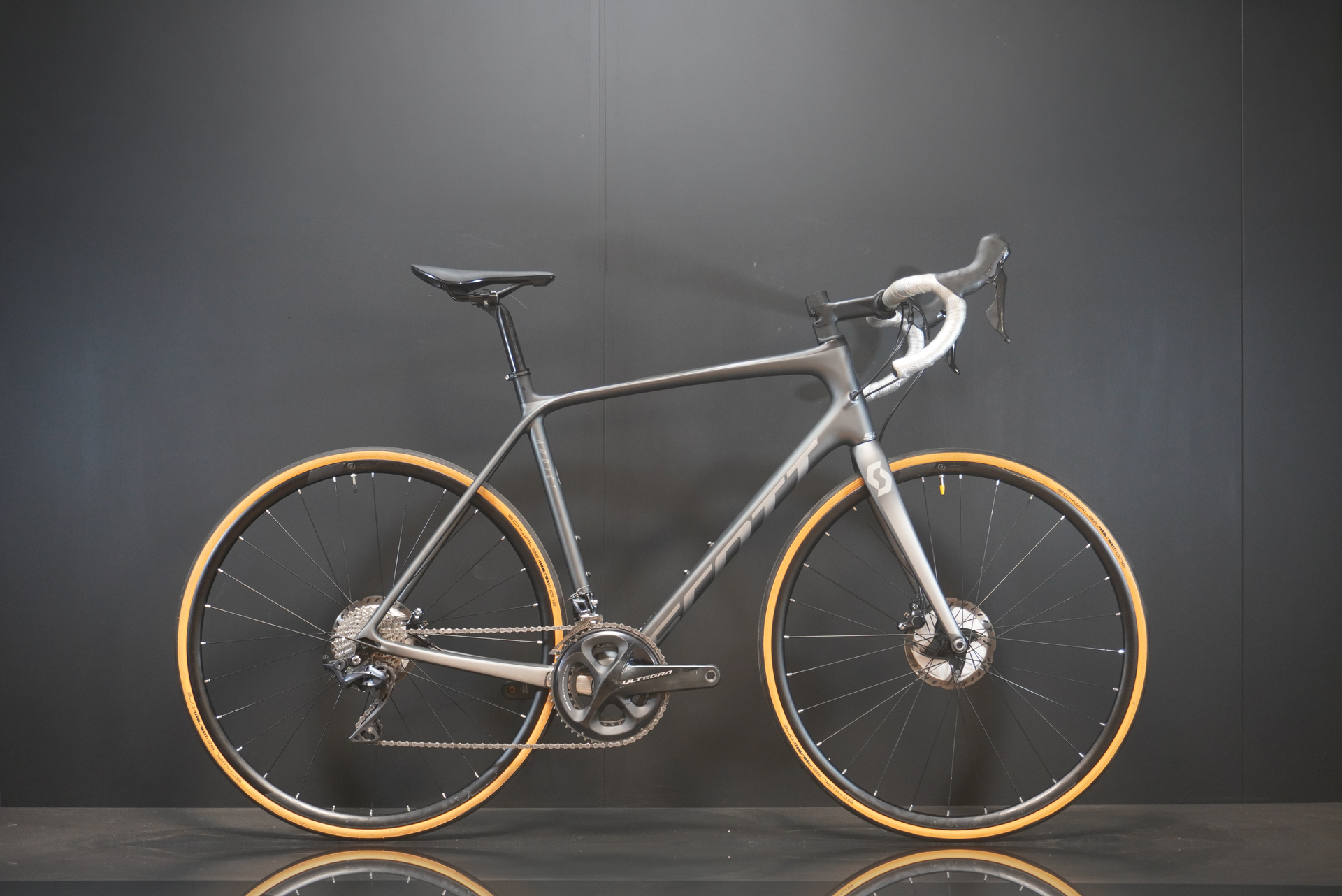 Scott Addict 10 Carbon Disc Road Bike 2020 - Large 56cm